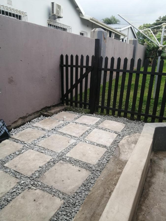 Khaya La Manzi Villa Port Edward Exteriör bild